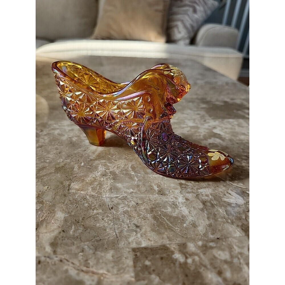 Fenton Daisy & Button Hand Painted Carnival  Glass Cat Head Slipper